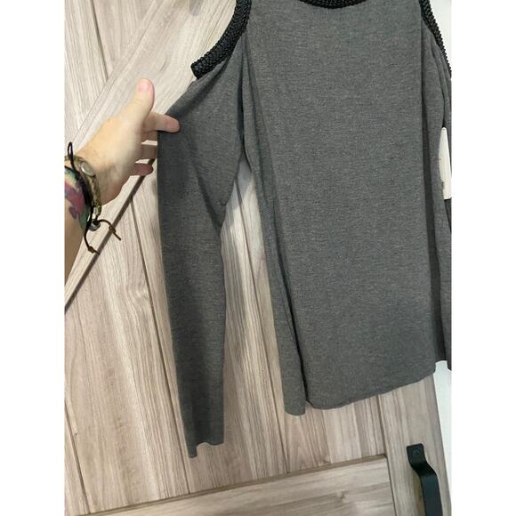 NWT Bailey 44 Harlow cold shoulder top size extra small￼ - Picture 4 of 7